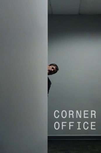 مشاهدة وتحميل فيلم Corner Office 2022 مترجم